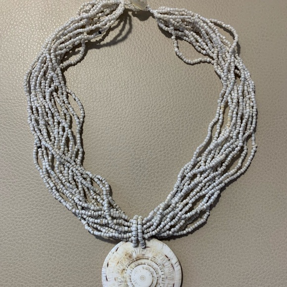 White Beaded Necklace With Stone Disc Pendant - Picture 2 of 5
